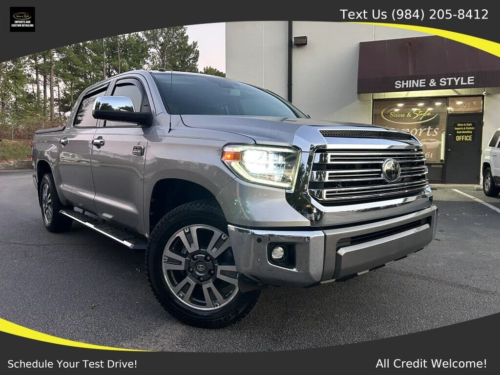 2018 TOYOTA Tundra