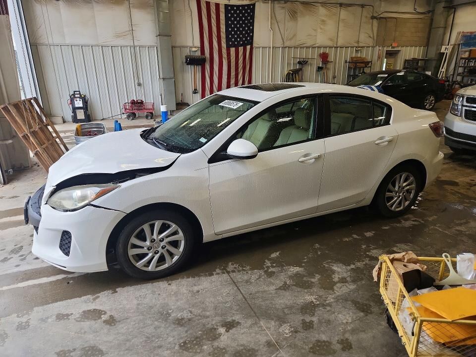 2012 MAZDA Mazda3