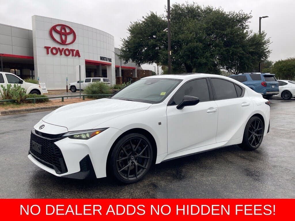 2026 LEXUS IS