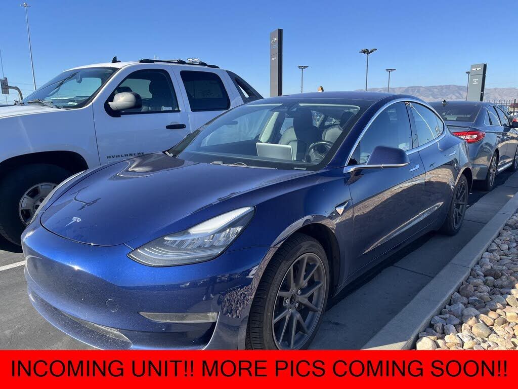 2018 TESLA Model 3