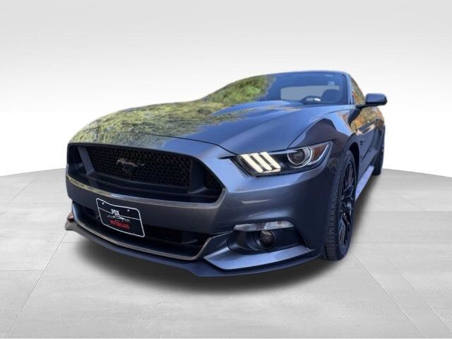 2017 FORD Mustang