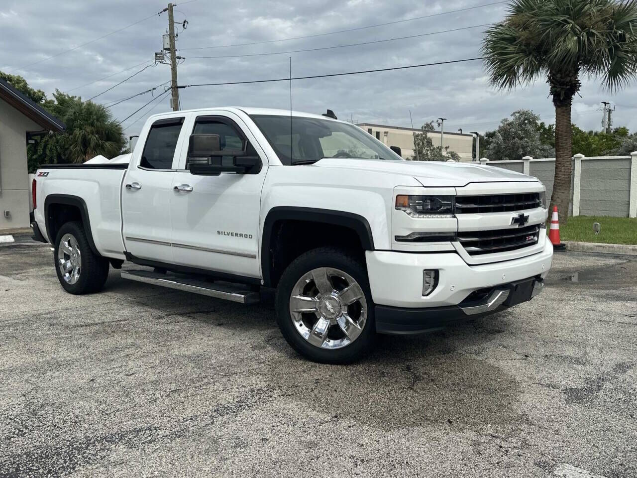 2017 CHEVROLET Silverado