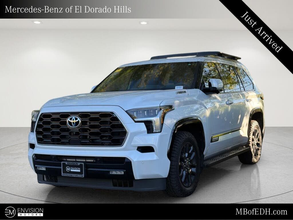 2023 TOYOTA Sequoia