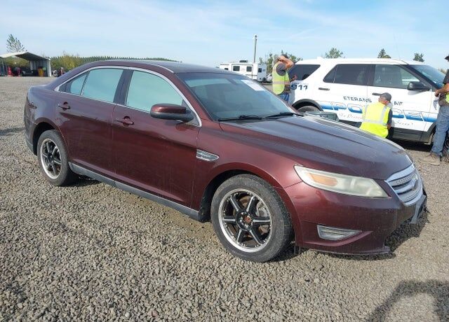 2010 FORD Taurus