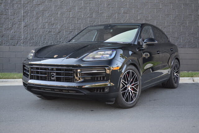 2026 PORSCHE Cayenne