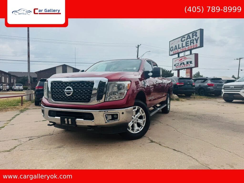 2016 NISSAN Titan