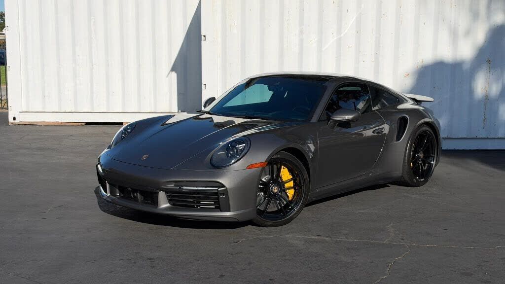 2024 PORSCHE 911