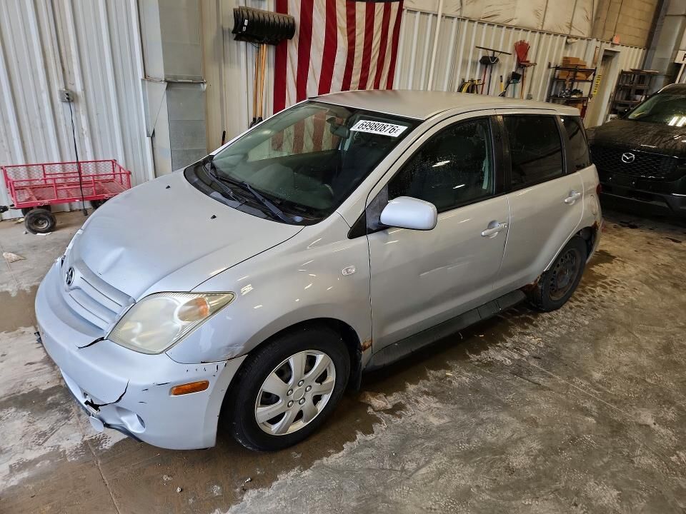 2005 TOYOTA SCION