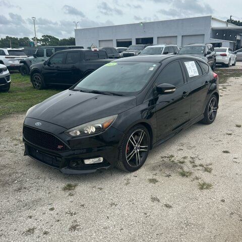 2015 FORD Focus