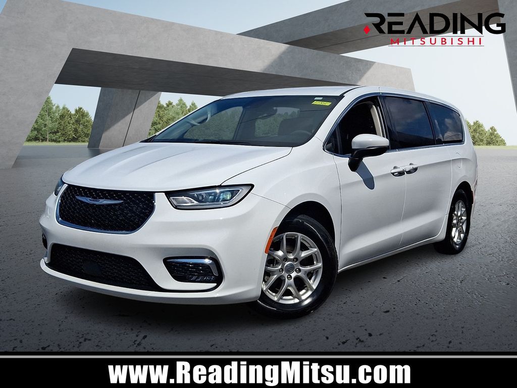 2023 CHRYSLER Pacifica