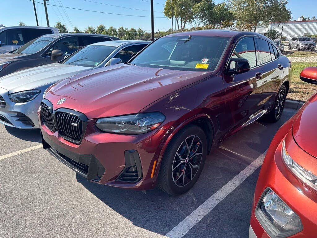 2022 BMW X4