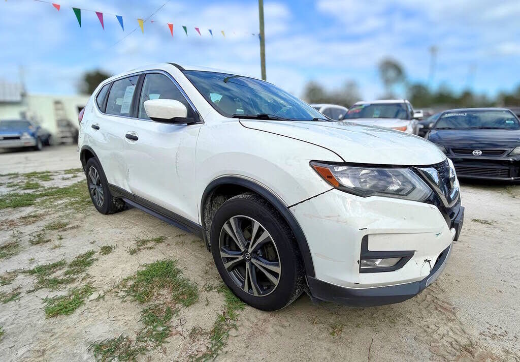 2017 NISSAN Rogue