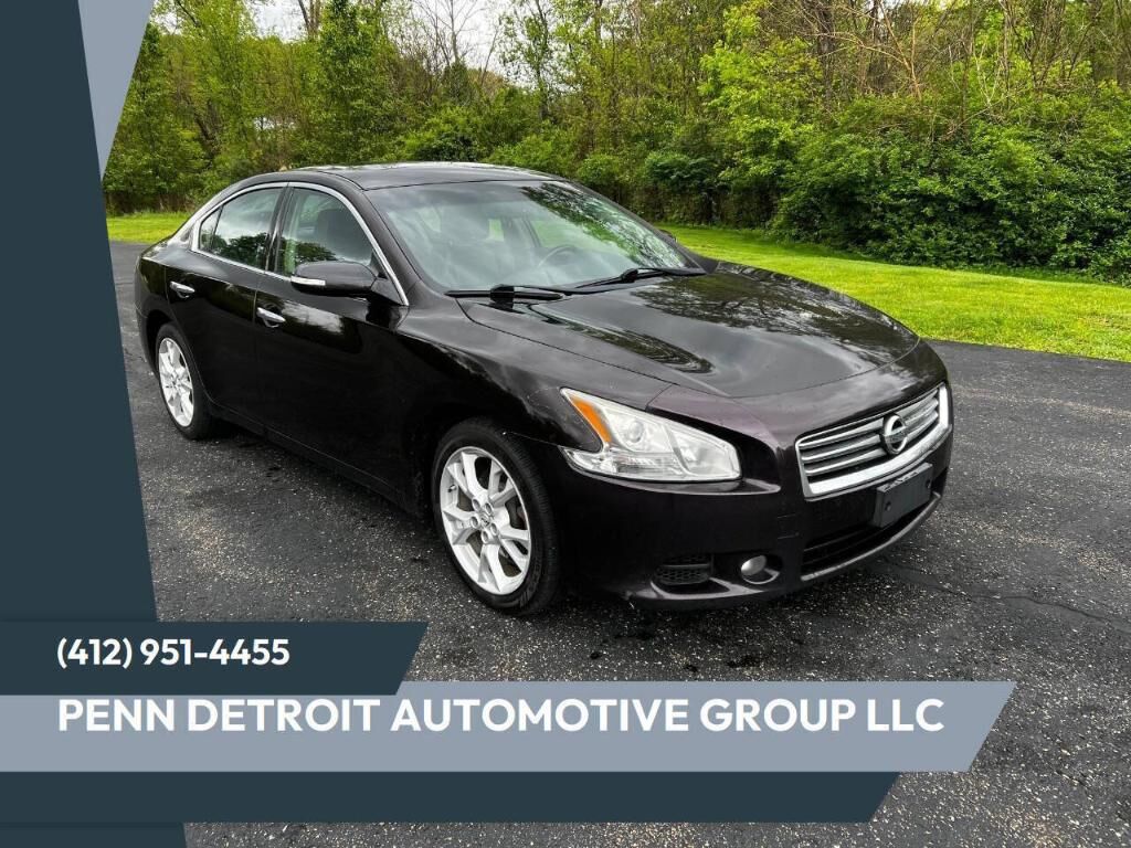 2014 NISSAN Maxima