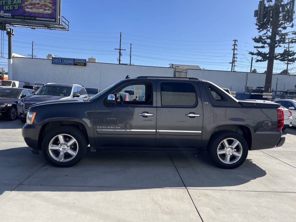 2010 CHEVROLET Avalanche