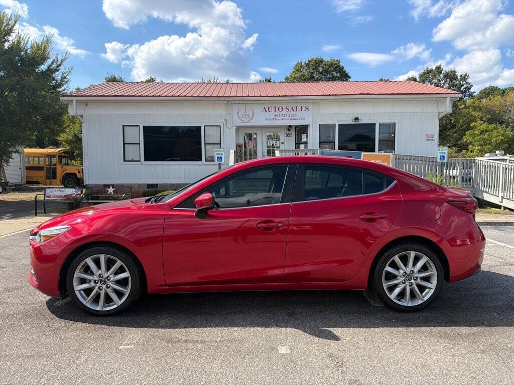 2017 MAZDA Mazda3