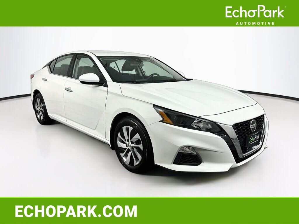 2022 NISSAN Altima