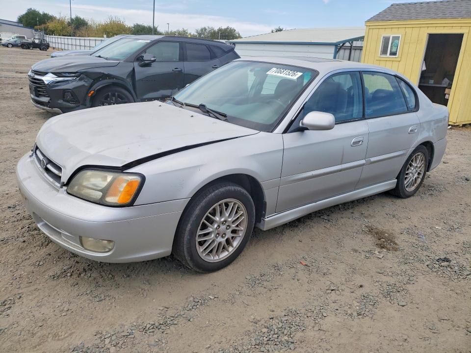 2002 SUBARU Legacy