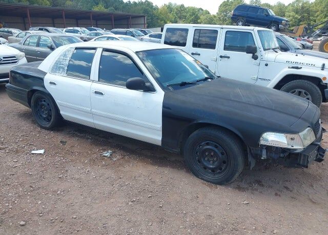2009 FORD Crown Victoria