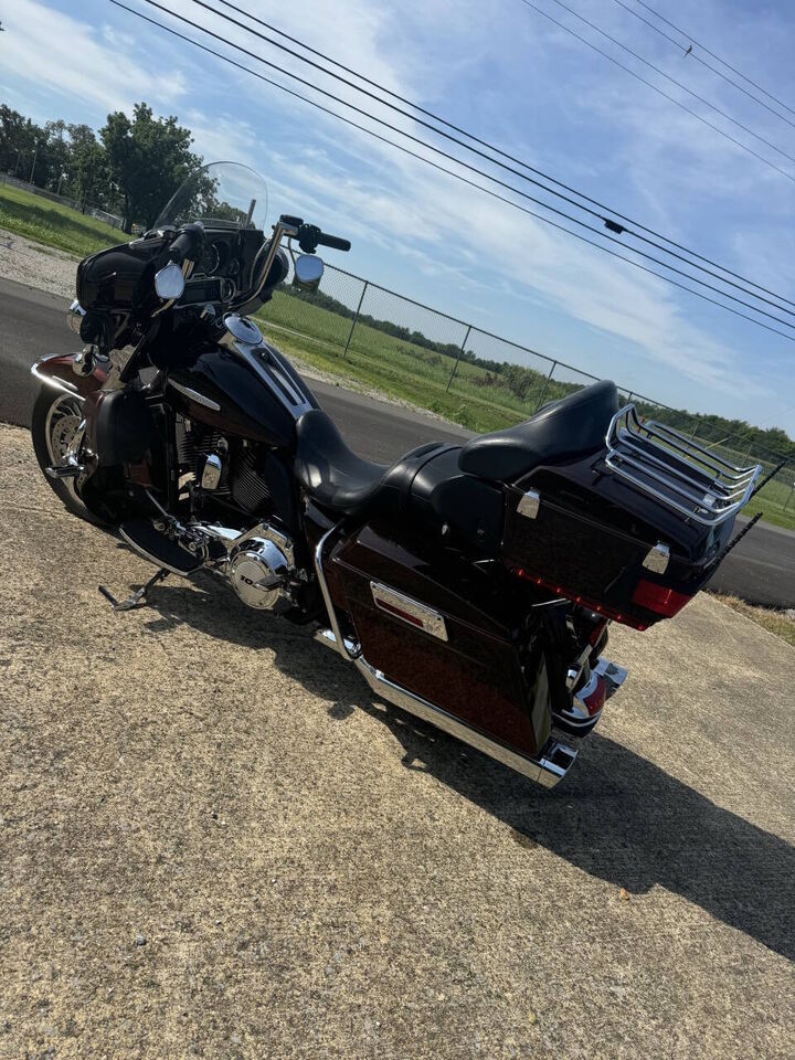 2011 HARLEY DAVIDSON Electra Glide Ultra Limited