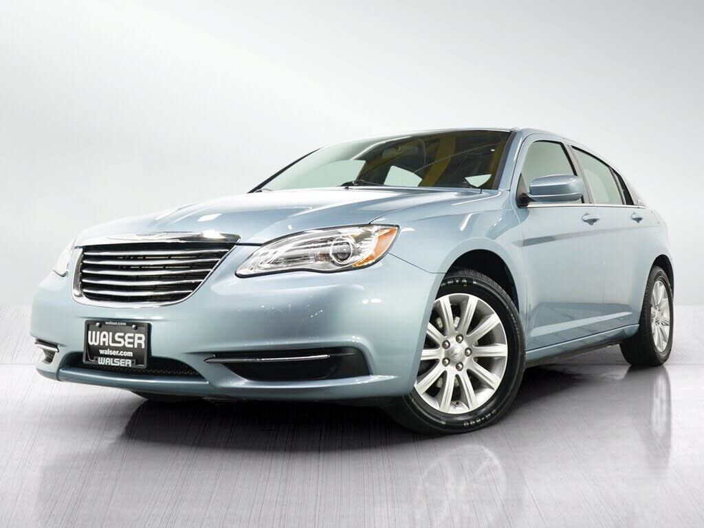 2012 CHRYSLER 200