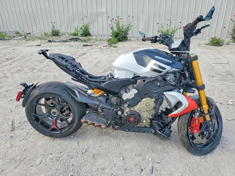 2026 DUCATI Diavel