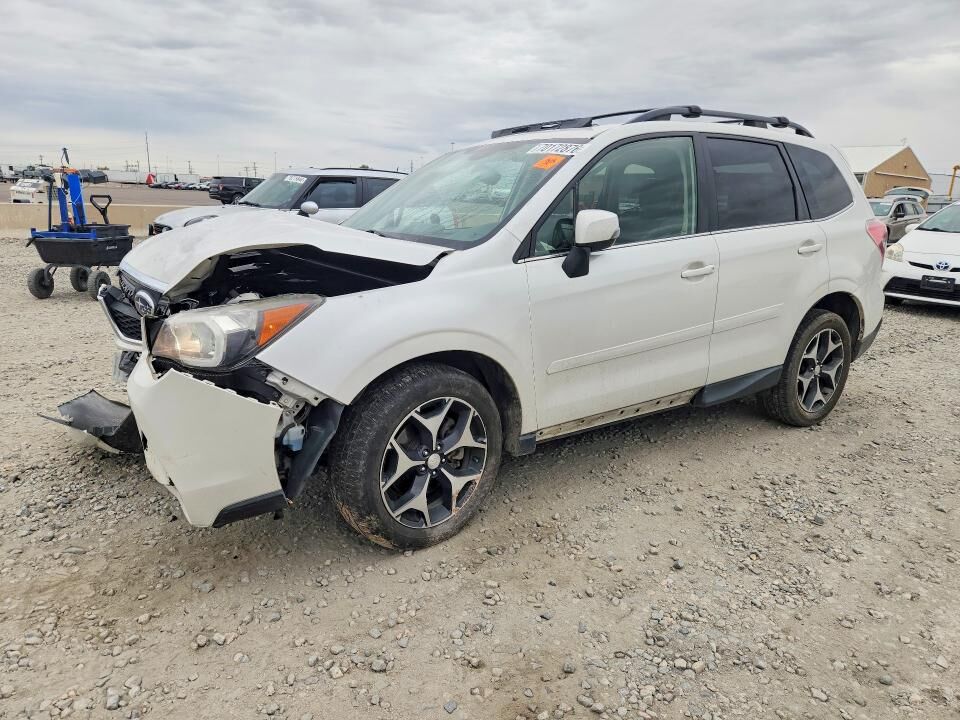 2014 SUBARU Forester
