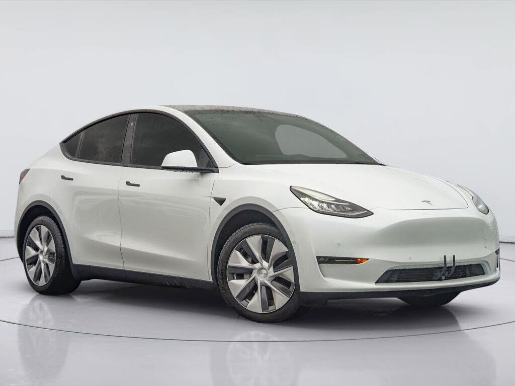 2021 TESLA Model Y