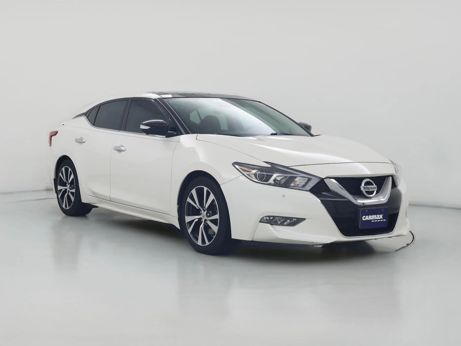 2017 NISSAN Maxima