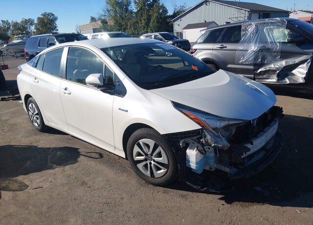 2018 TOYOTA PRIUS