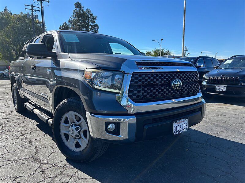 2020 TOYOTA Tundra