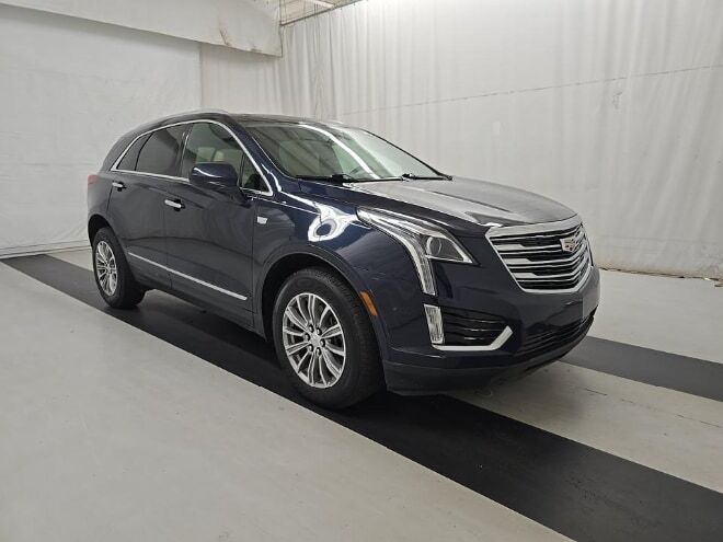 2017 CADILLAC XT5