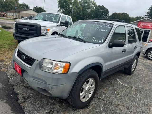 2003 FORD Escape
