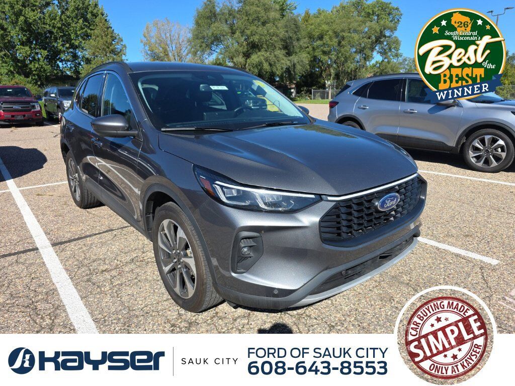 2024 FORD Escape