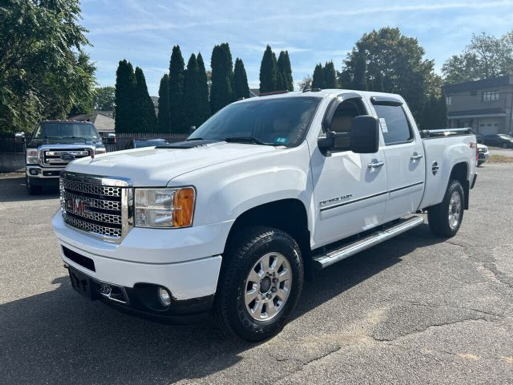 2011 GMC Sierra