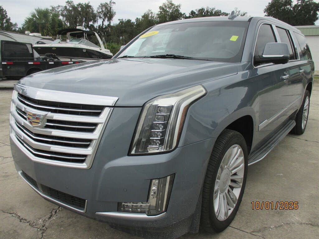 2016 CADILLAC Escalade