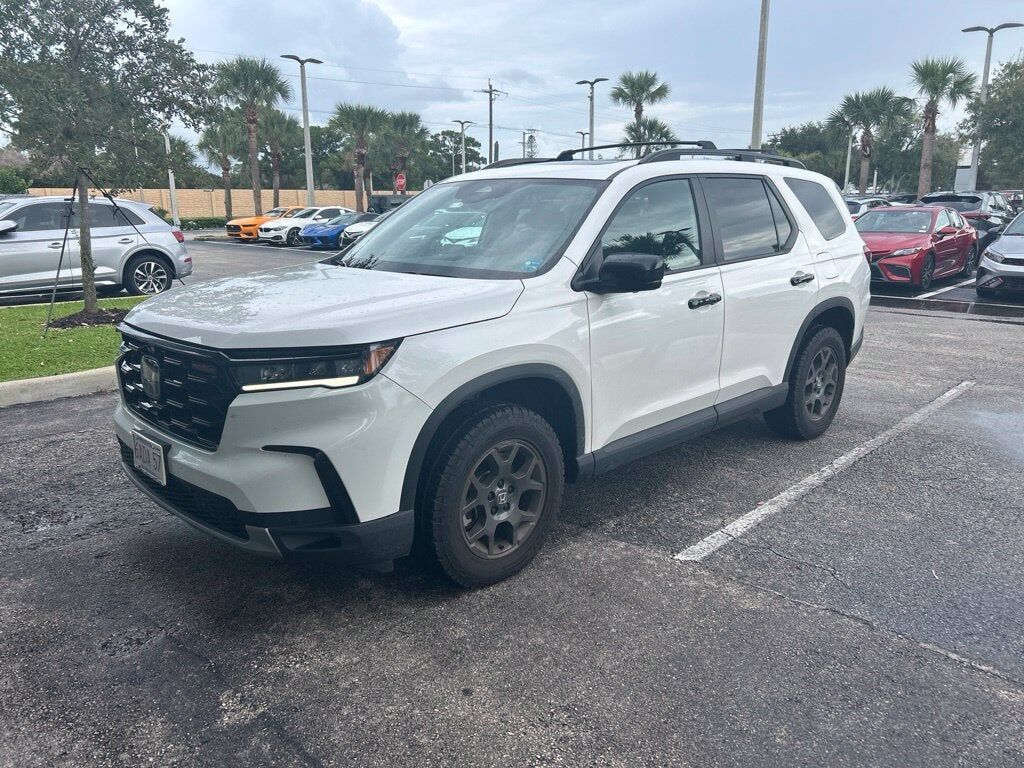 2025 HONDA Pilot