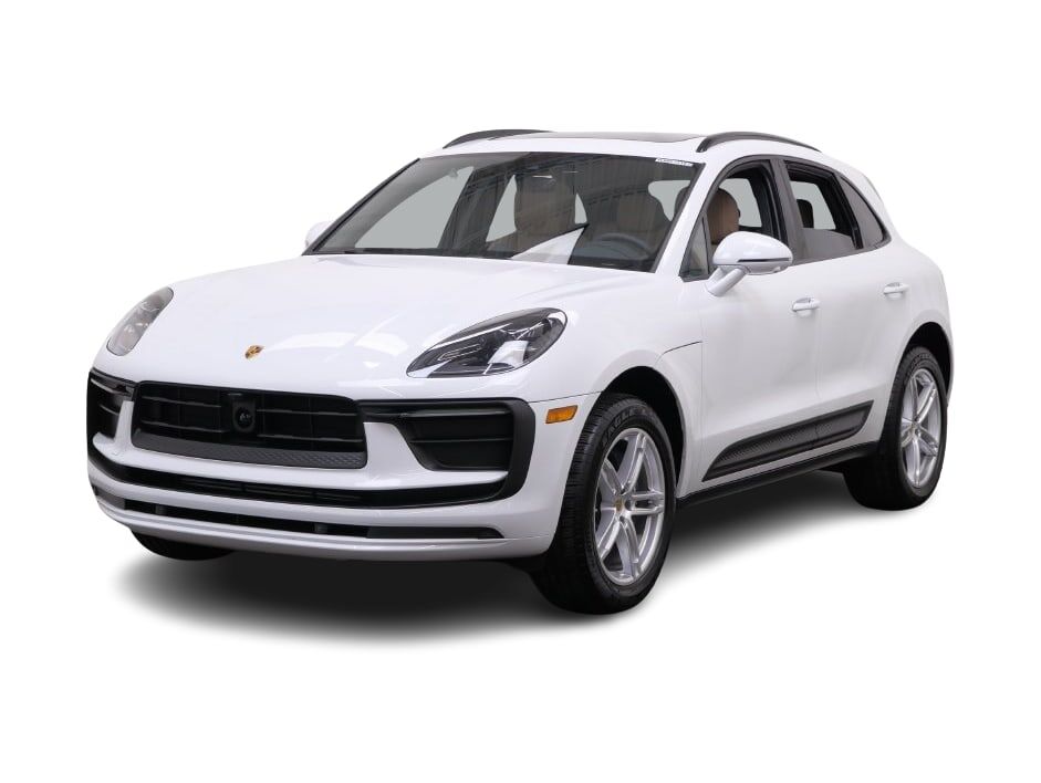 2026 PORSCHE Macan