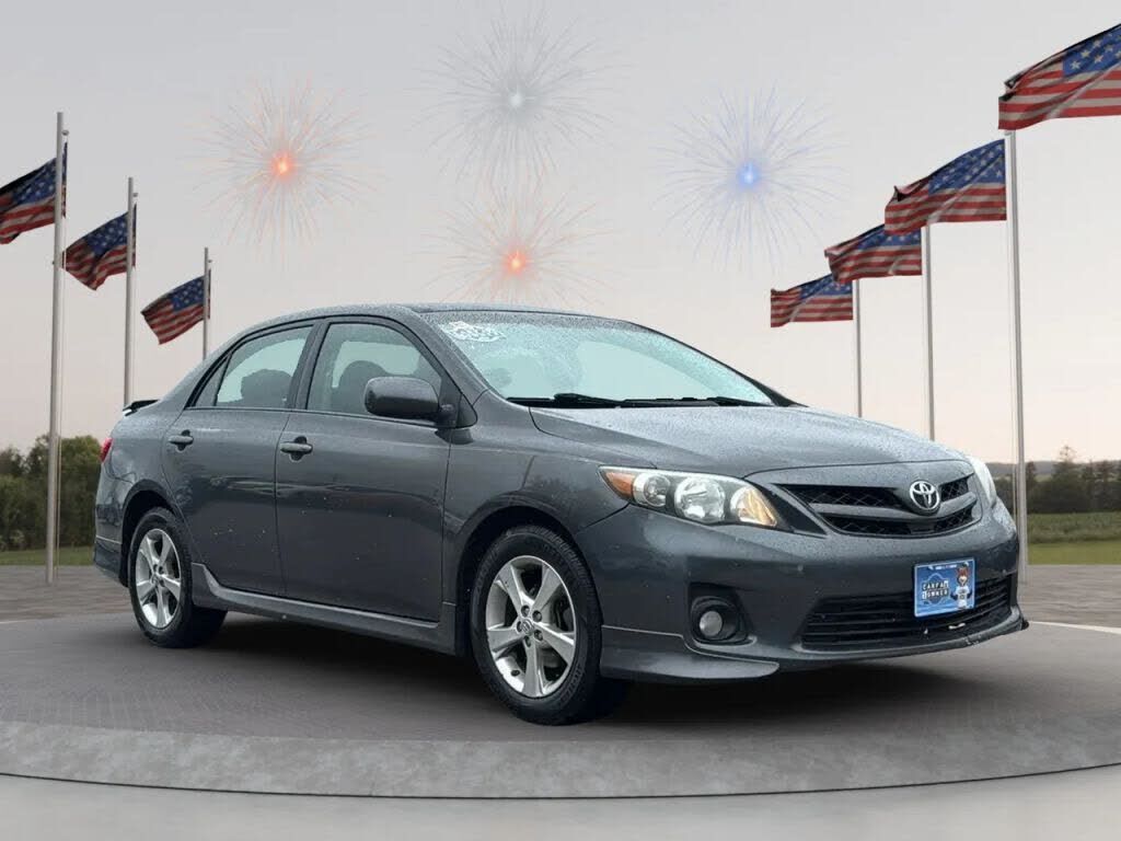2011 TOYOTA Corolla