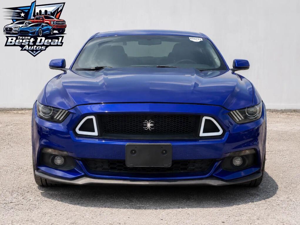 2015 FORD Mustang