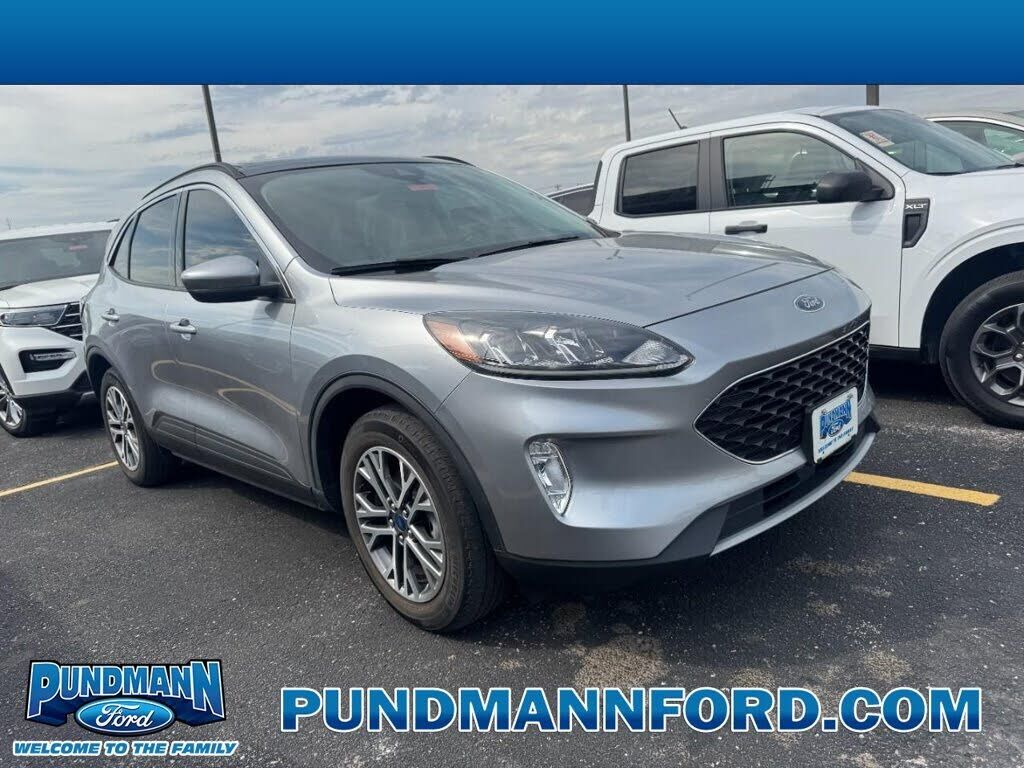 2022 FORD Escape