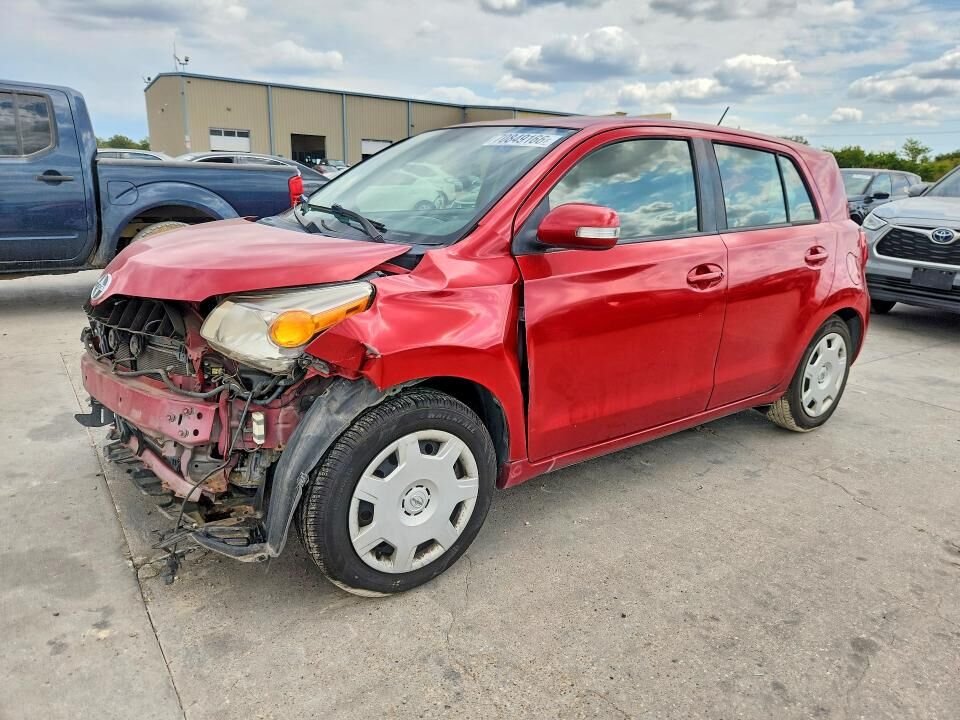 2013 TOYOTA SCION