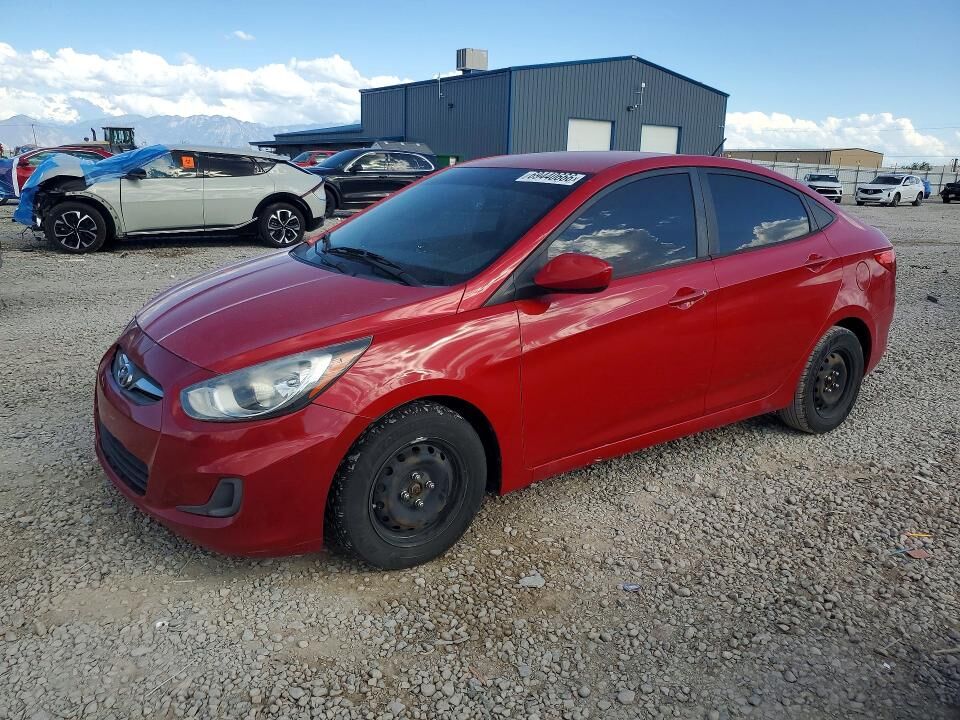 2014 HYUNDAI Accent