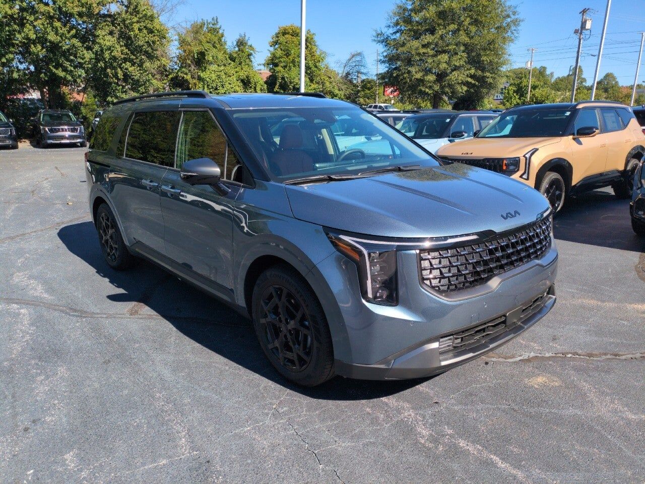 2027 KIA Carnival