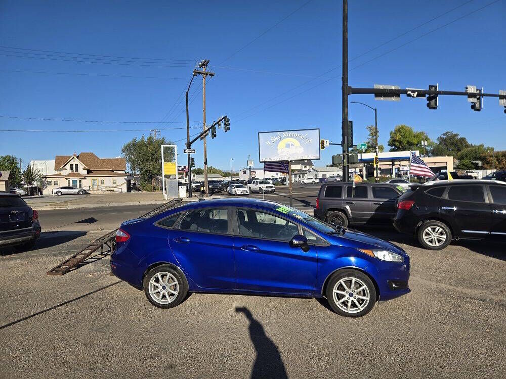 2015 FORD Fiesta