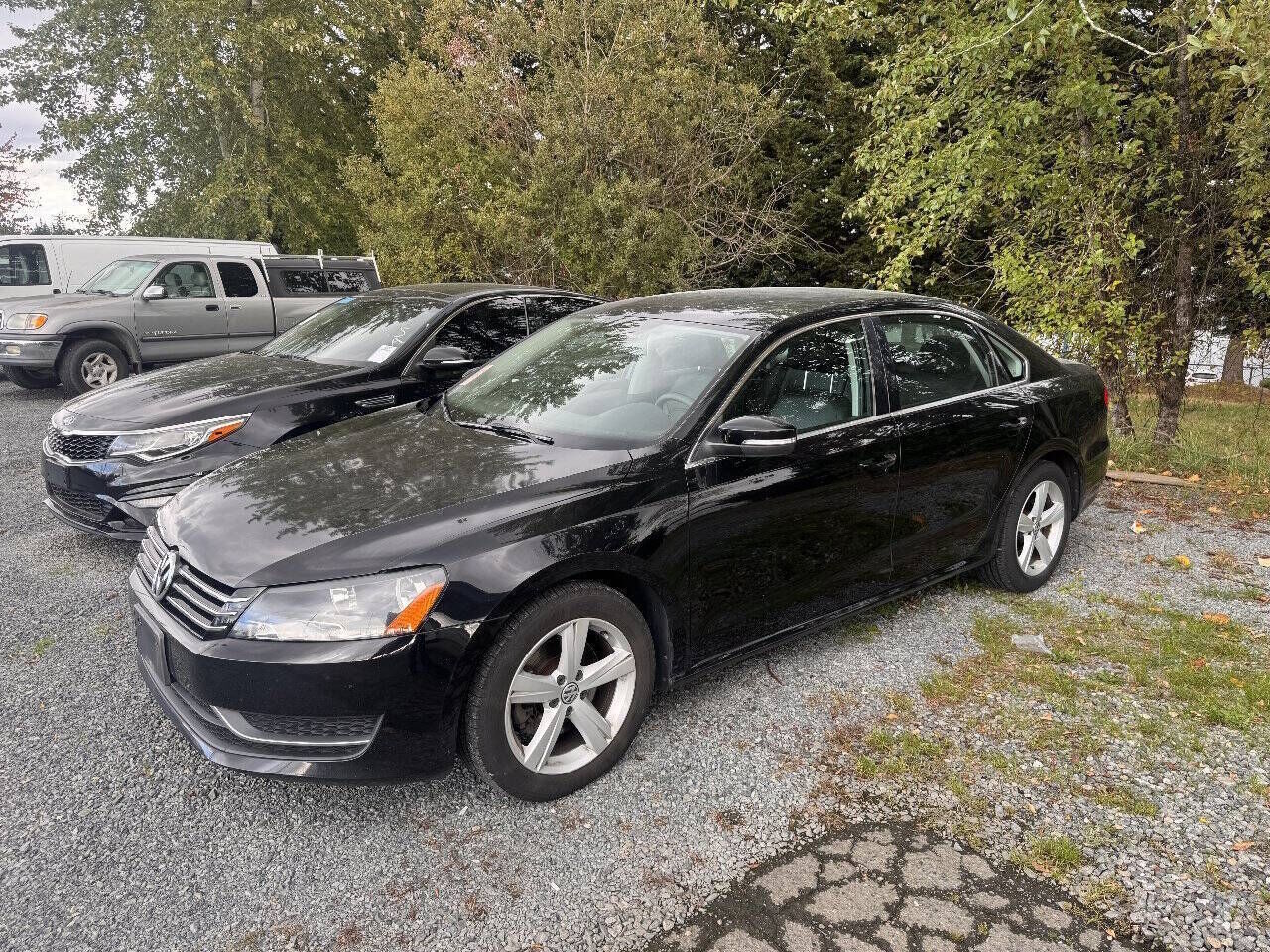 2013 VOLKSWAGEN Passat