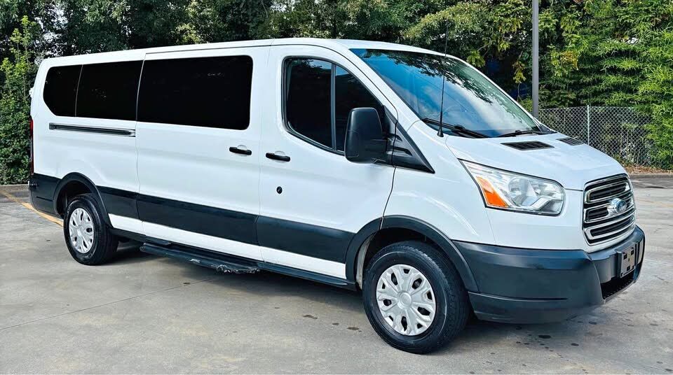 2017 FORD Transit