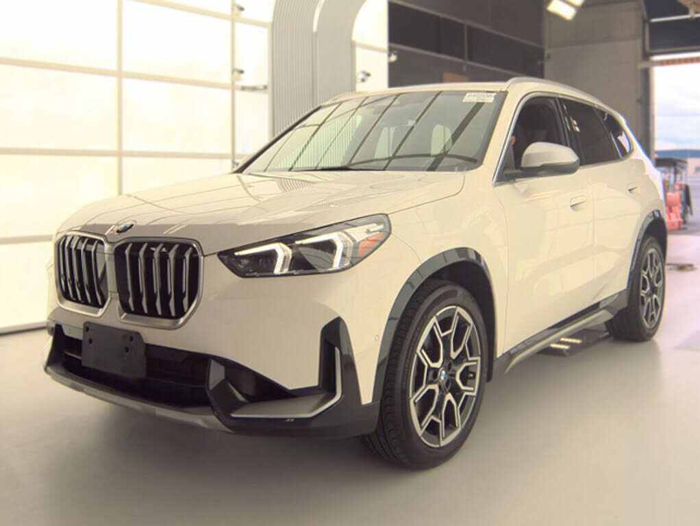 2023 BMW X1