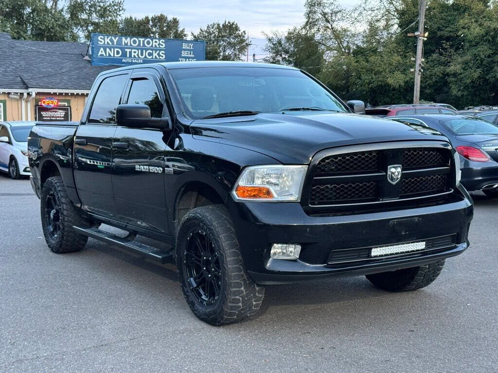 2012 DODGE Ram