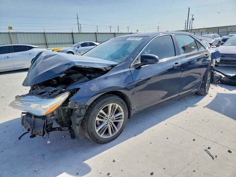 2017 TOYOTA Camry