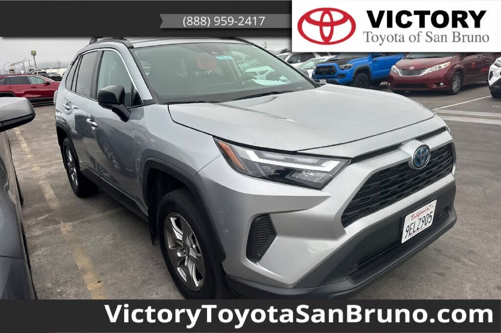 2024 TOYOTA RAV4